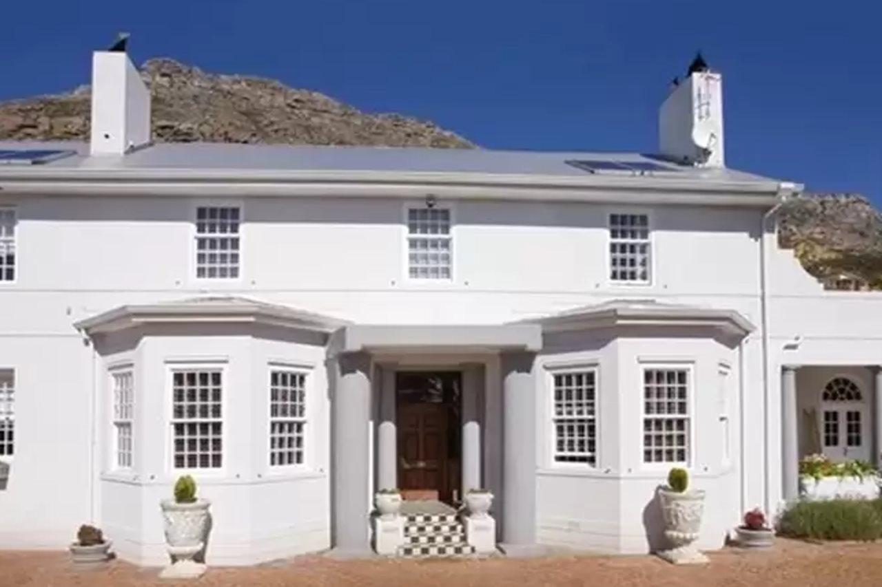 Готель Capeblue Manor House Мізенберґ Екстер'єр фото